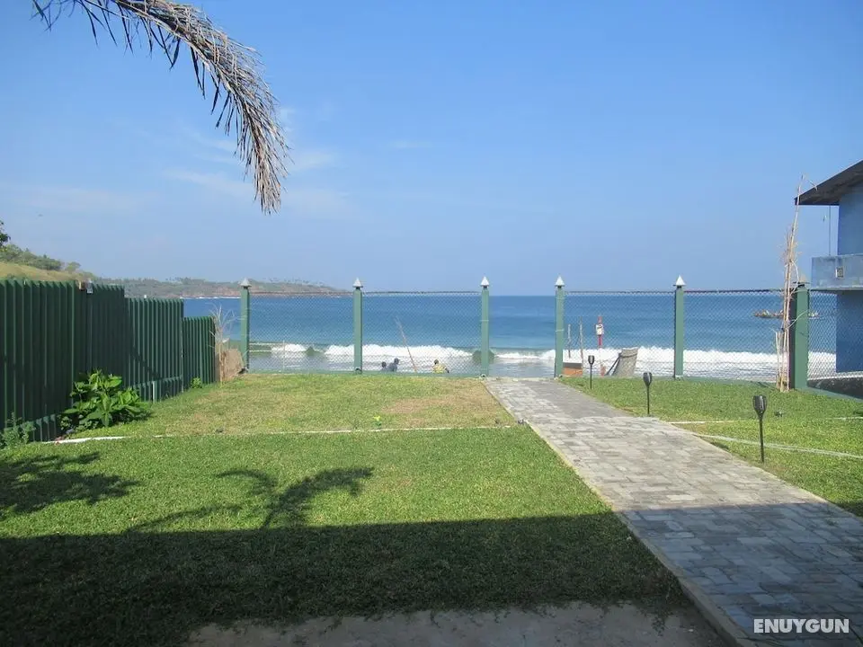 The Bay Beach - Plaj