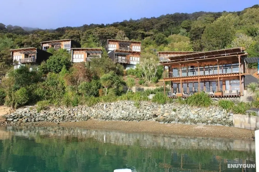 Bay of Many Coves Resort - Genel