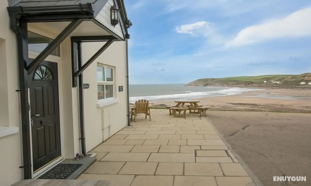 Beach Breeze Croyde 2 Bed, Sleeps 4-5, Sea Beach Views - Öne Çıkan Resim