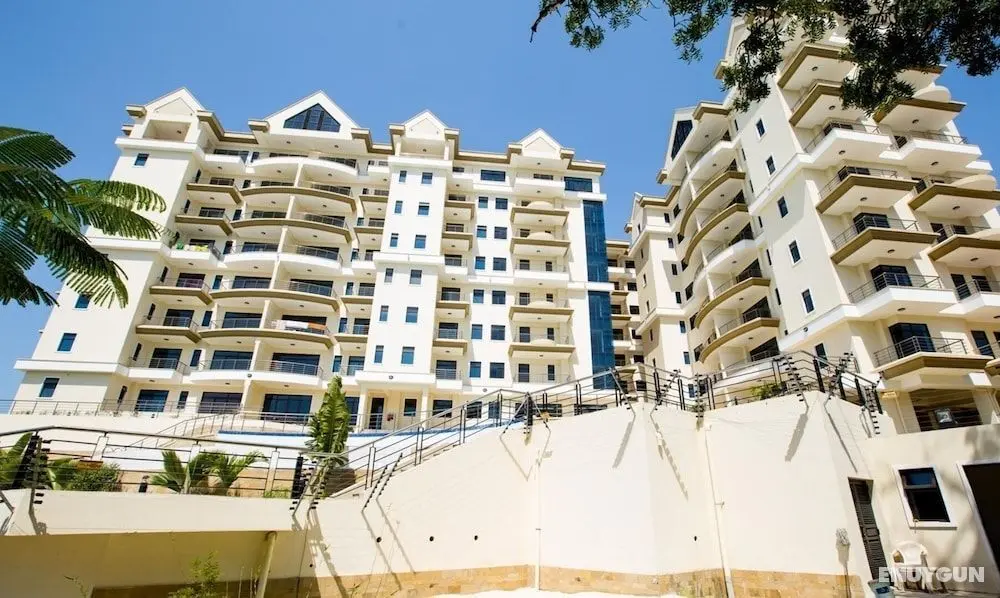 Beach Facing 3-br Apartment With Private Beach - Öne Çıkan Resim