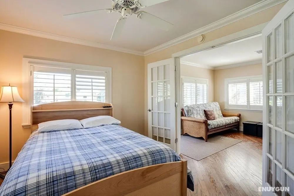Beach Hideaway Upper Level - Oda