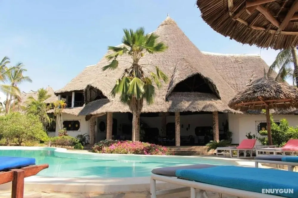 Beach Location Luxury Villa - Öne Çıkan Resim