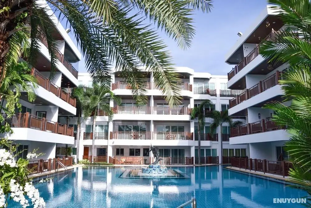 The Beach Palace 2BR Luxury Beachfront - Öne Çıkan Resim