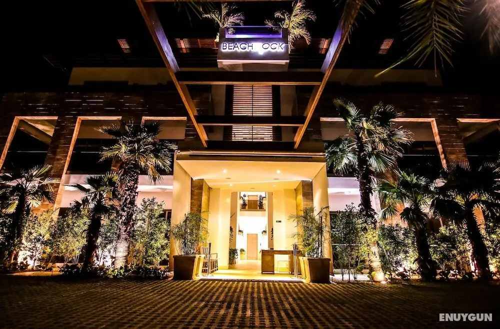 Beach Rock Condo Boutique - Öne Çıkan Resim