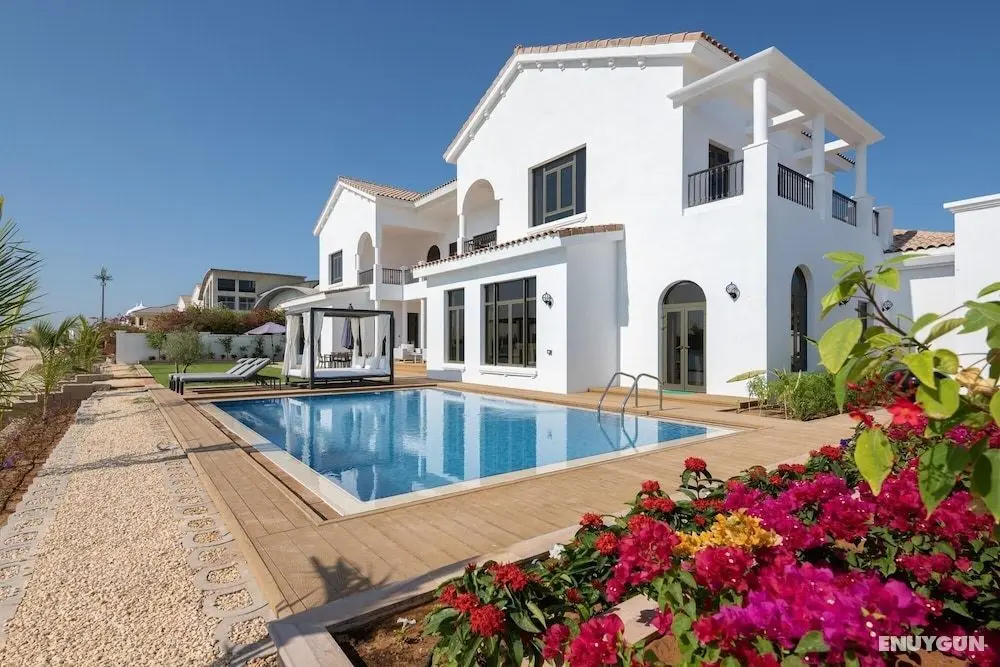 Villa on Beach w Private Pool The Palm Jumeirah - Oda