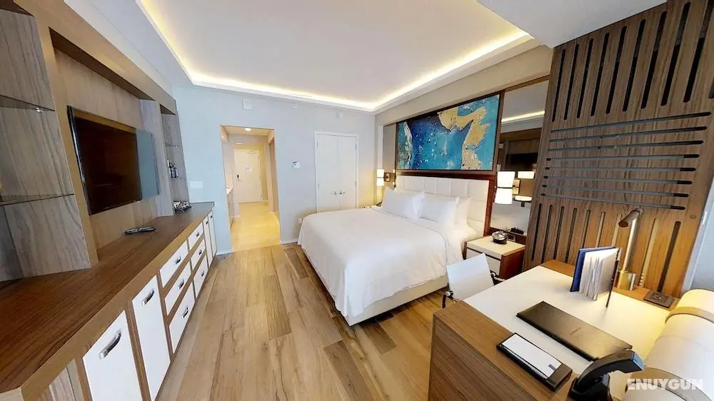 Beachfront Condo With Large Balcony - Öne Çıkan Resim