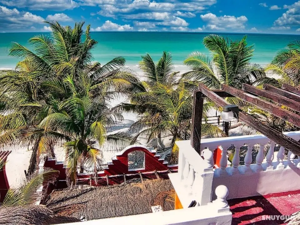 Beachfront Palapa In El Cuyo, Best Views - Öne Çıkan Resim