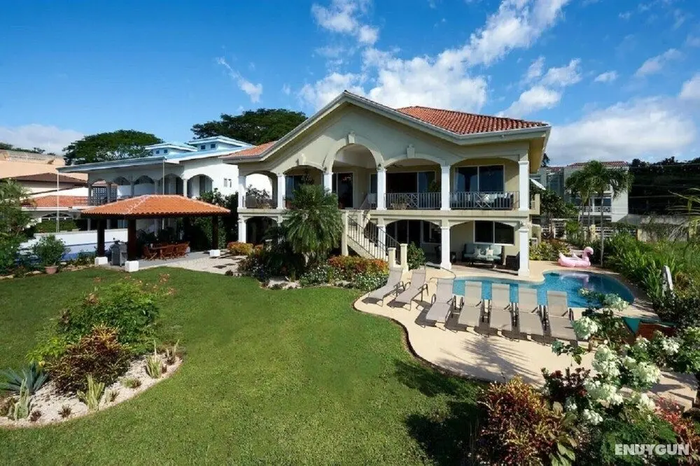 Beachfront Potrero Nice 7-br Villa Chef Included - Casa Royal - Oda