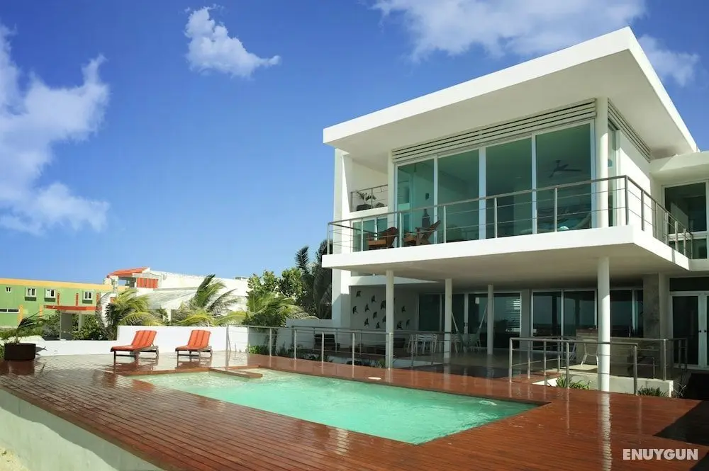 Beachfront Upscale House in Telchac - Öne Çıkan Resim