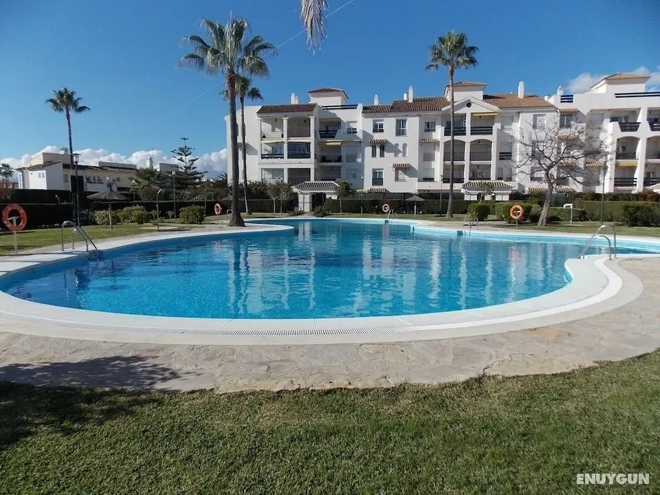 Beachside Apartment Near Puerto Banus - Öne Çıkan Resim
