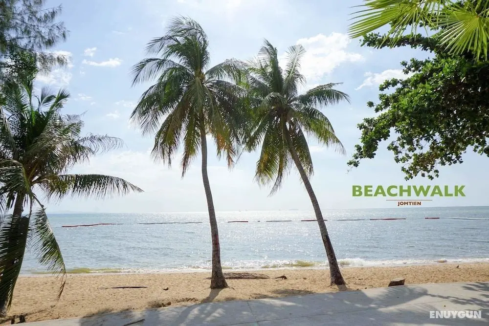 Beachwalk Jomtien - Plaj