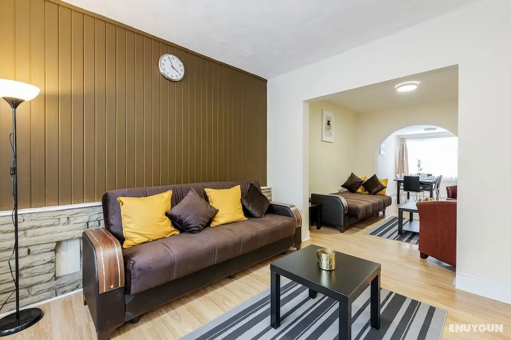 Beautiful 2-bed House in Quiet Cul-de-sac - Öne Çıkan Resim