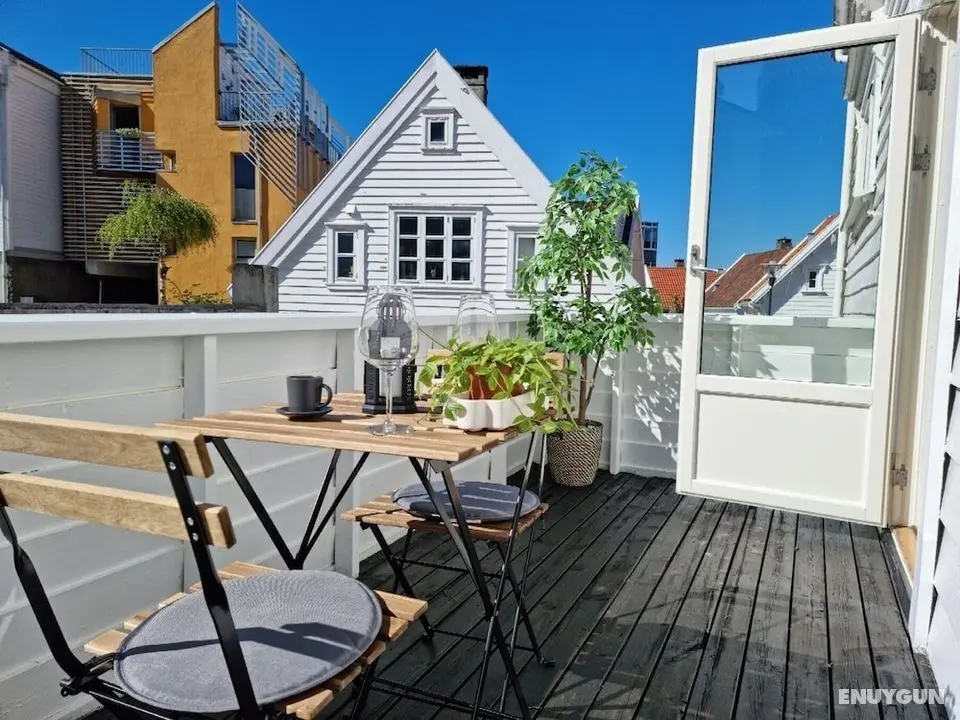 Beautiful 2-bedroom In City Center, Wbalcony Free Parking - Öne Çıkan Resim
