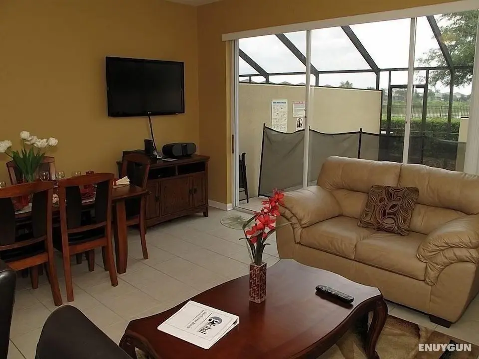 Beautiful 3 Bed 3 Bath Townhome With Lake View - Öne Çıkan Resim