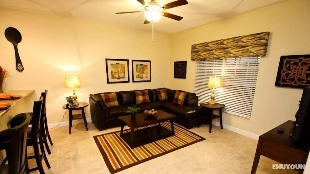 Beautiful 4 Bedroom 3 Bath Town Home in Paradise Palms Resort - Öne Çıkan Resim