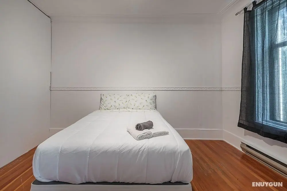 Beautiful 6BR Apt Near Olympic Stadium - Oda