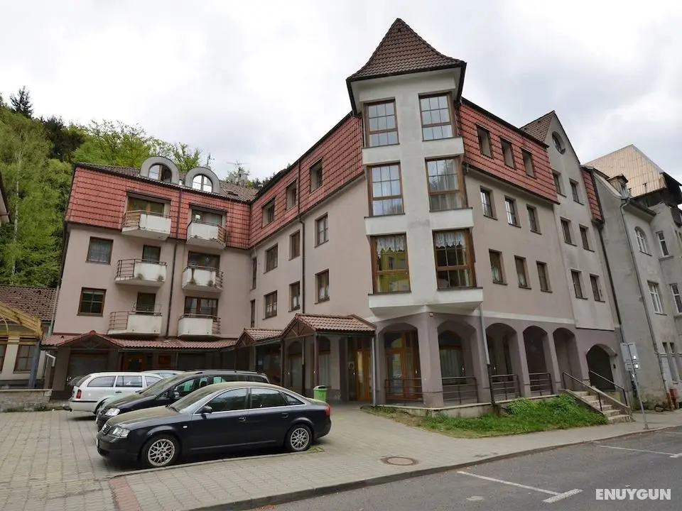Beautiful Apartment in a Spa Resort, Only 2,5 km From the Jáchymov Chairlift - Keilberg - Öne Çıkan Resim