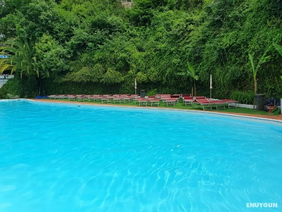 Beautiful Apartment in Roma With Shared Swimming Pool - Öne Çıkan Resim