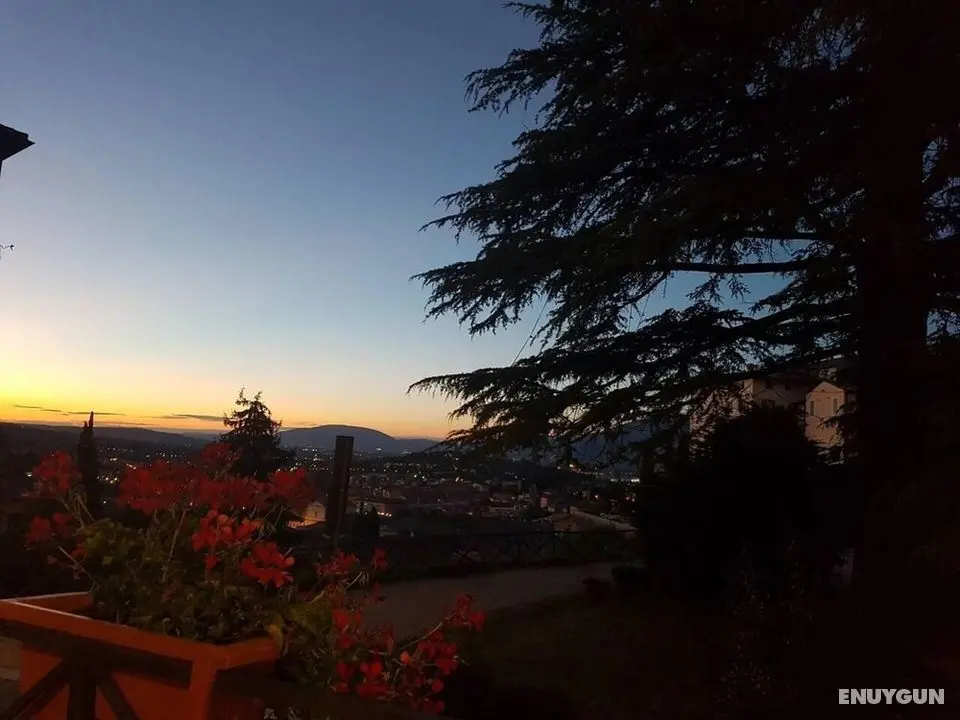 Beautiful Apartment in Woodland Setting by Spoleto - Konum Öne Çıkanlar