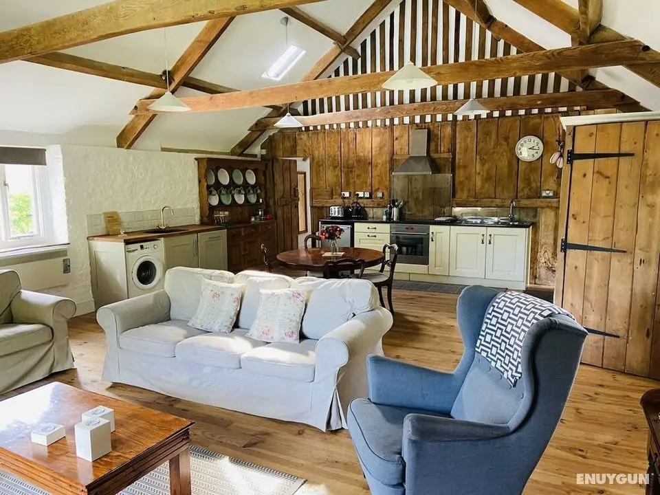Beautiful Barn Conversion With Wood-burning Stove - Öne Çıkan Resim