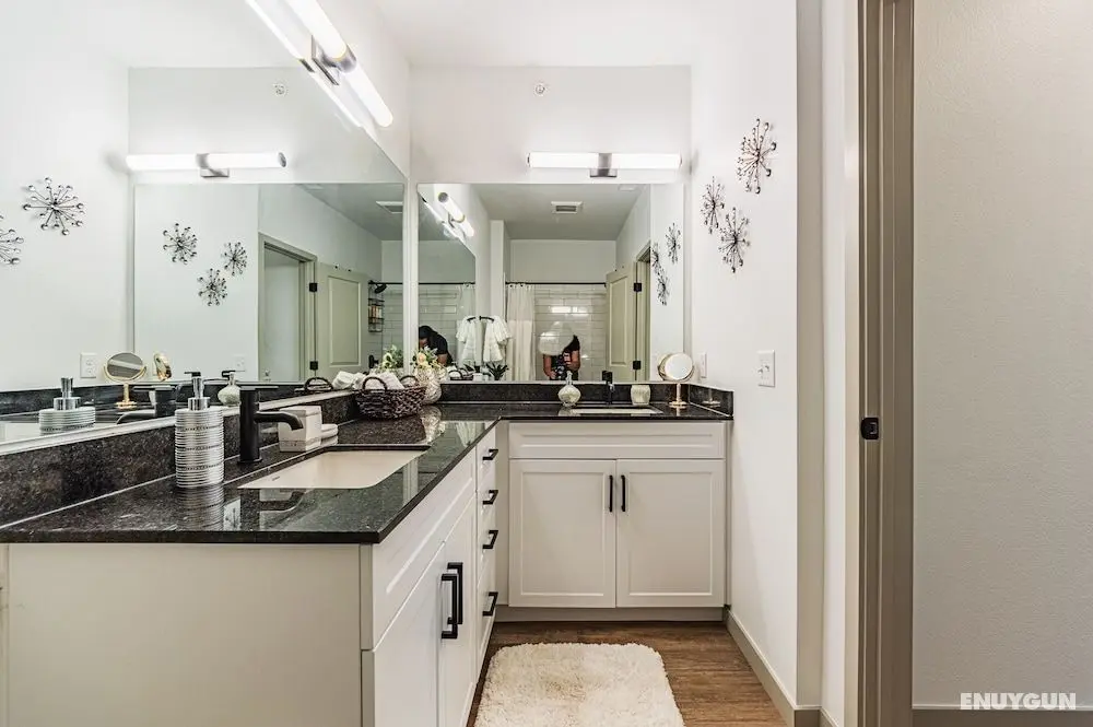Beautiful chic modern one bedroom - Öne Çıkan Resim