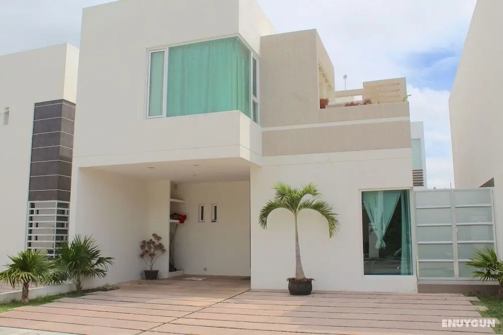 Beautiful family house - Öne Çıkan Resim