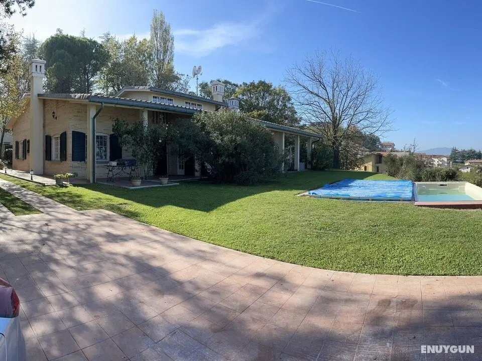 Beautiful Villa in Gemmano With Jacuzzi and Swimmingpool - Öne Çıkan Resim