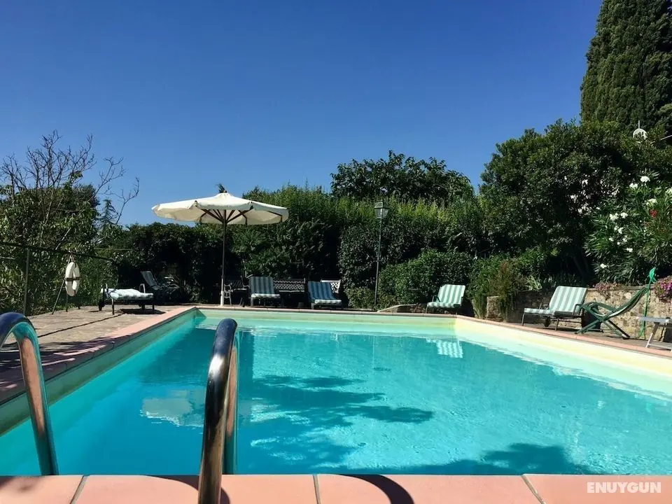 Beautiful Holiday Home With Swimming Pool in Monterchi - Öne Çıkan Resim