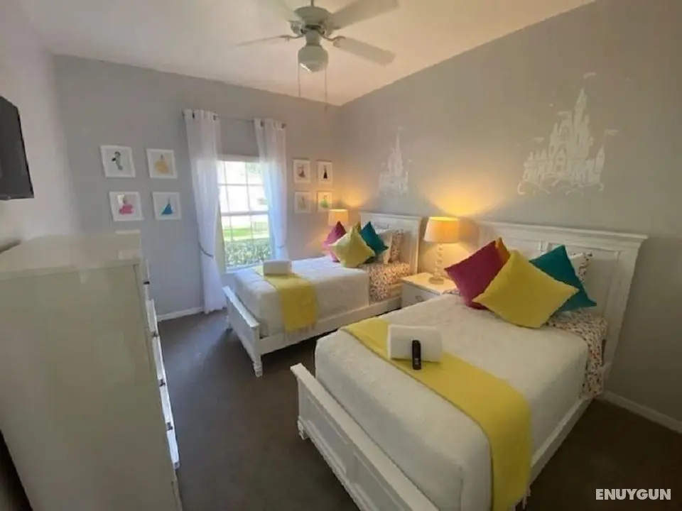 Beautiful Home With Private Pool and spa Near to Champions Gate and Disney - 528 - Oda
