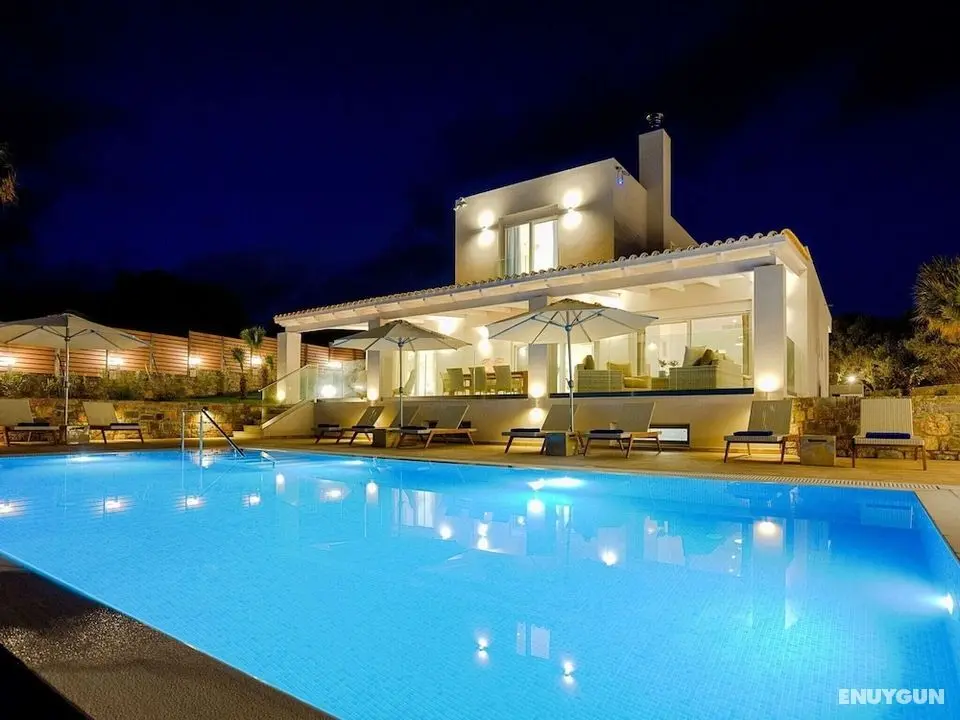 Beautiful Luxe Villa in Private Olive Grove, sea and Mountain View, Close to sea - Öne Çıkan Resim