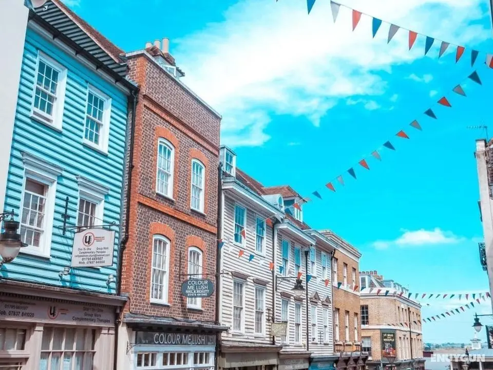 Beautiful and Modern House in Gravesend, Kent, UK - Öne Çıkan Resim