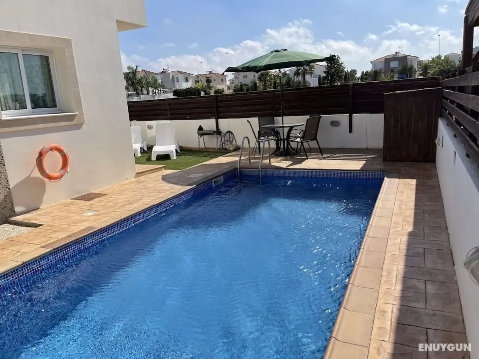 Beautiful Villa With Pool in Ayia Triada, Cyprus - Öne Çıkan Resim