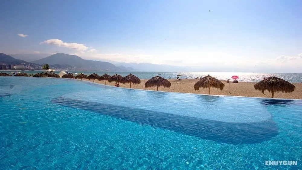 Beautifully Decorated 2 Bedroom Condo - Öne Çıkan Resim