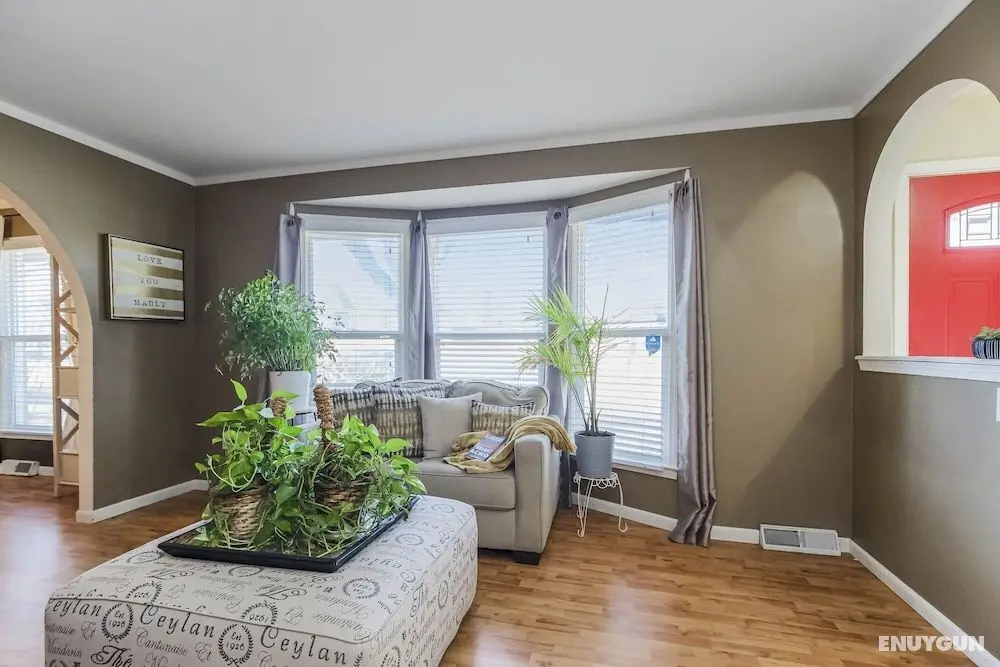 Becky & Marvels 420 Stay (Private Room) - Lobi