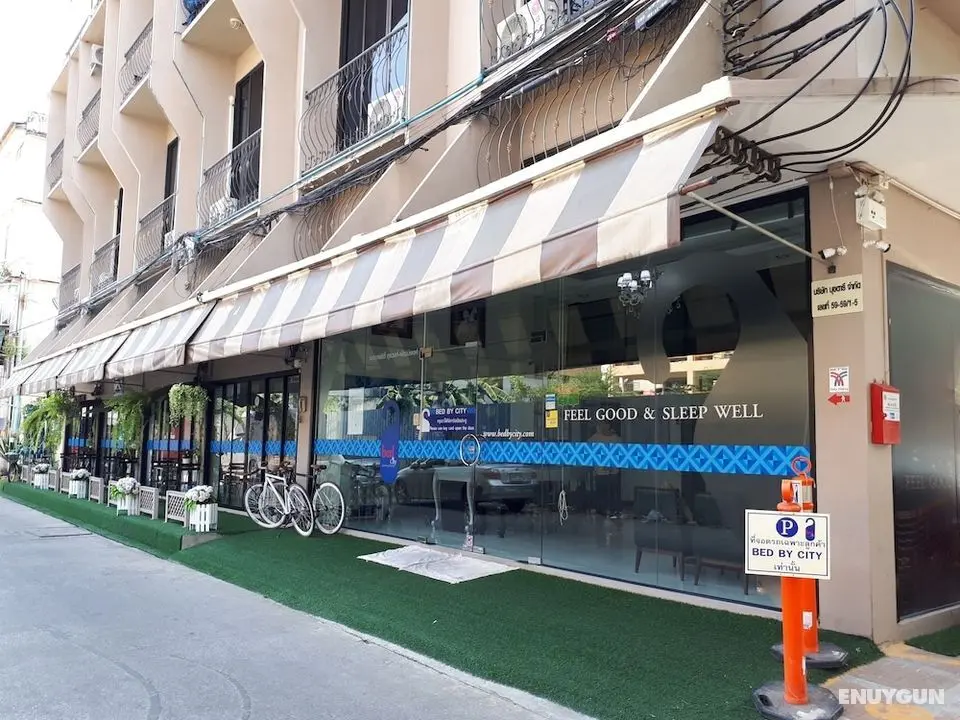 Bed by City Surawong-Patpong - Öne Çıkan Resim