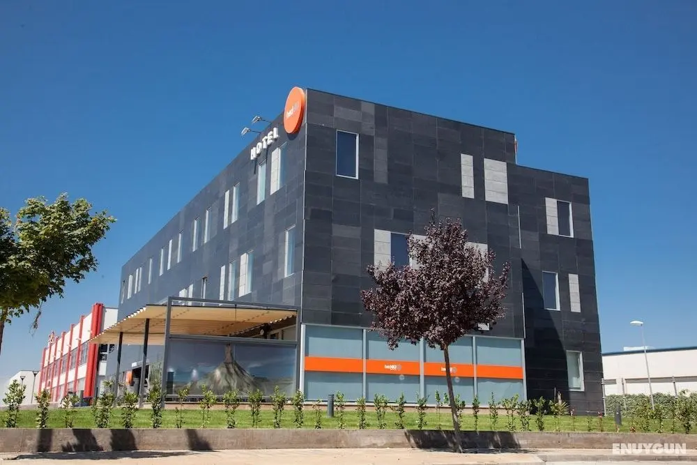 Hotel Bed4U Tudela - Dış Mekan