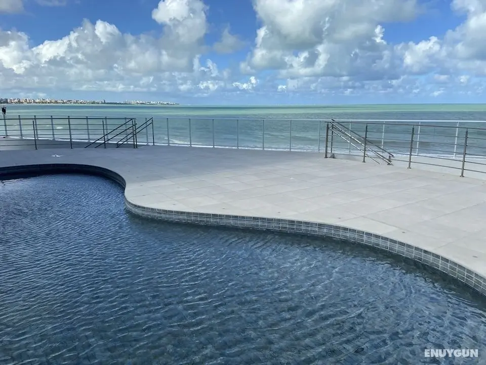Bela Hospedagem - Vista incrível do mar - Havuz