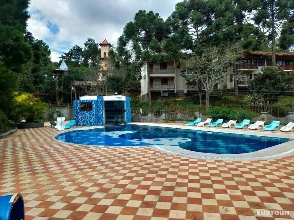 Hotel Bela Suíça - Havuz