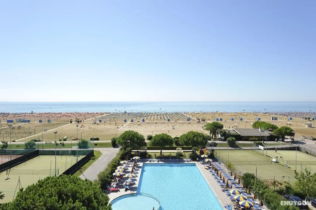 Hotel Bellevue - Plaj