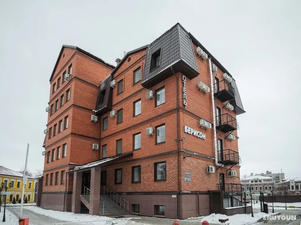 Berison Hudyakova Hotel - Dış Mekan