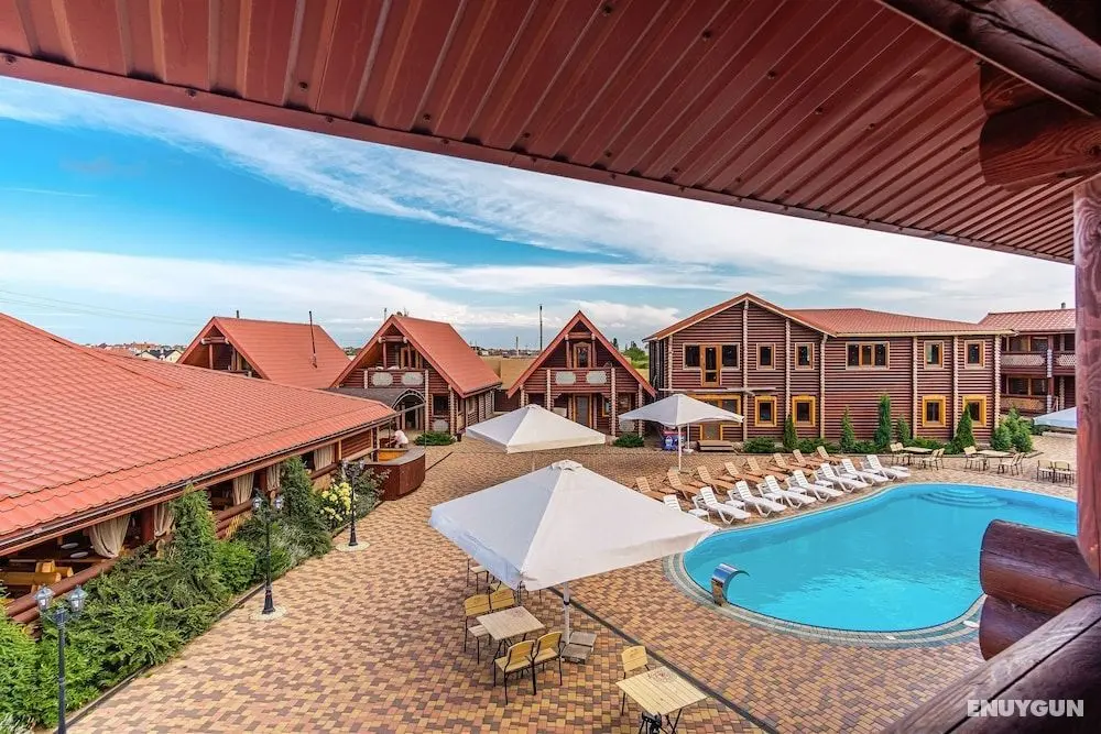 Berloga Hotel - Oda Manzaraları