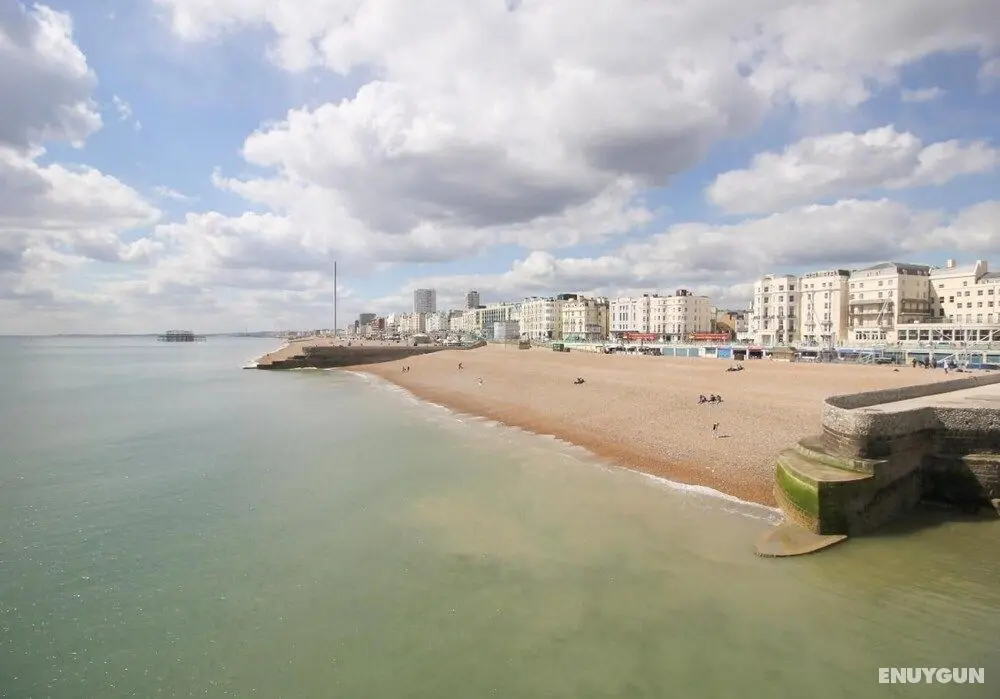 Beside the Seaside Apartment - Sleeps 2 to 4 Guests - Fast Wifi - Oda