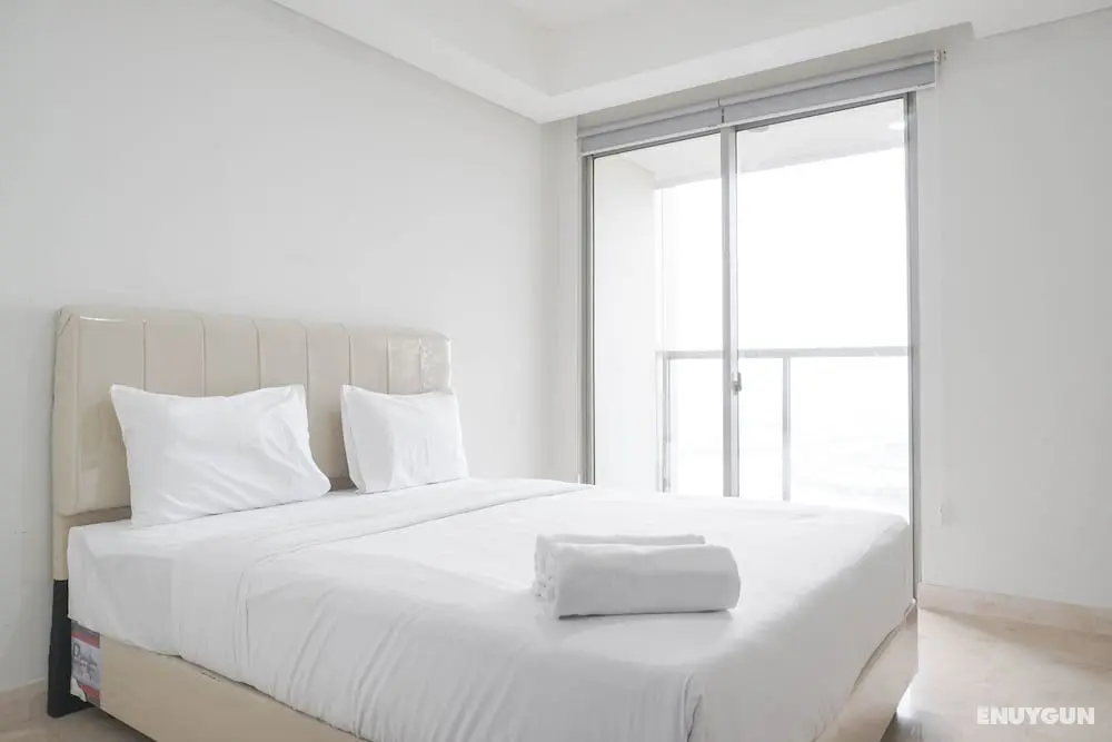 Best Choice And Strategic Studio At Gold Coast Apartment Near Pik - Oda