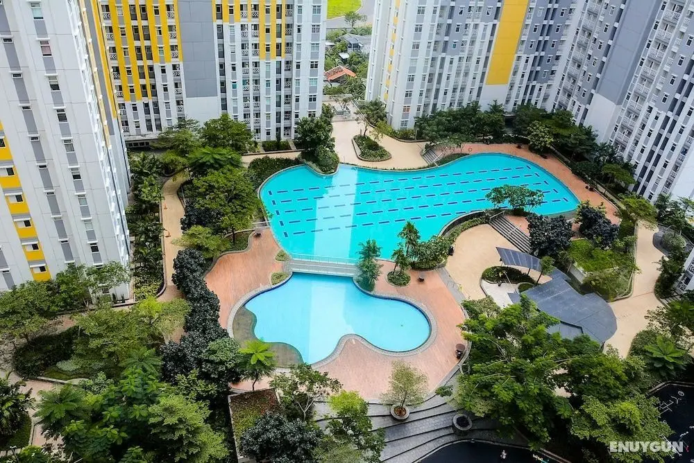 Best and Relax 2BR Springlake Summarecon Apartment - Havuz