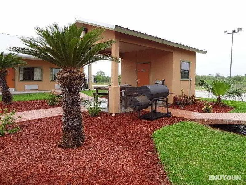 Best Western Hebbronville Inn - Genel
