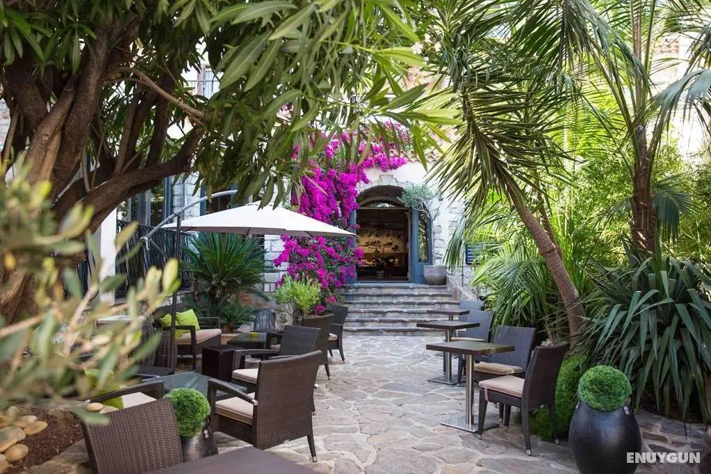 Best Western La Corniche - Genel