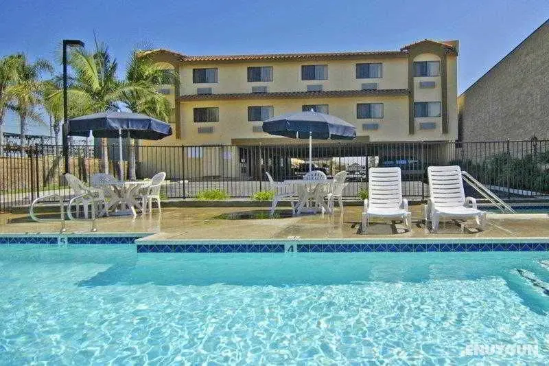 Best Western Los Alamitos Inn & Suites - Genel