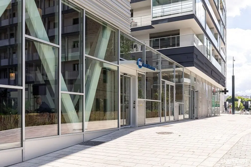 Best Western M-Treize Paris Asnieres - Dış Mekan
