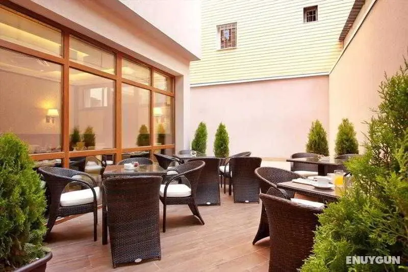 Best Western Plus Bristol Hotel - Manzara / Peyzaj