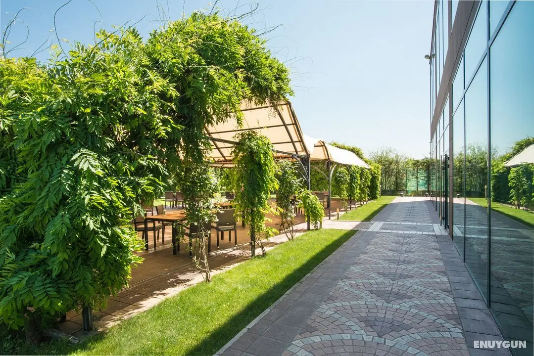 Best Western Plus Hotel Expo - Yeme / İçme